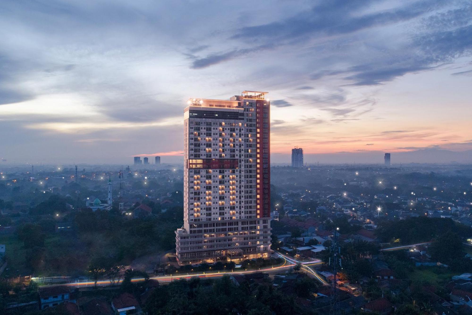 Ramada By Wyndham Serpong Kültér fotó