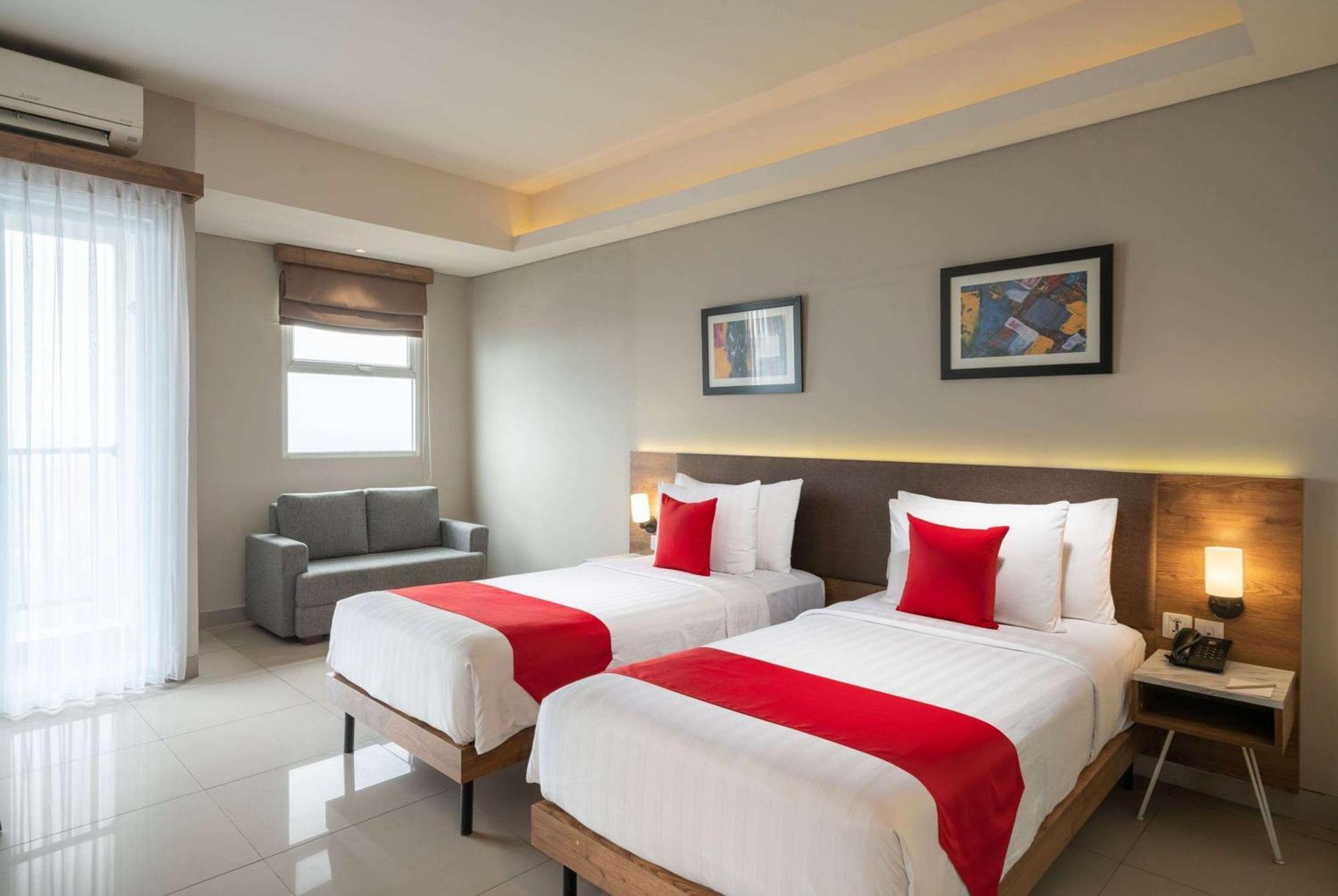 Ramada By Wyndham Serpong Kültér fotó